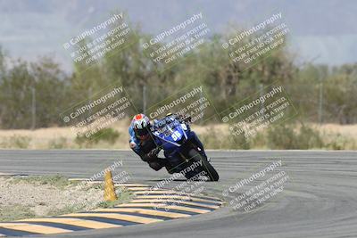 media/Oct-02-2025-Racers Edge (Thu) [[2c91cb6ab3]]/2-A Group/Session 3-Turn 7 (1130am)/